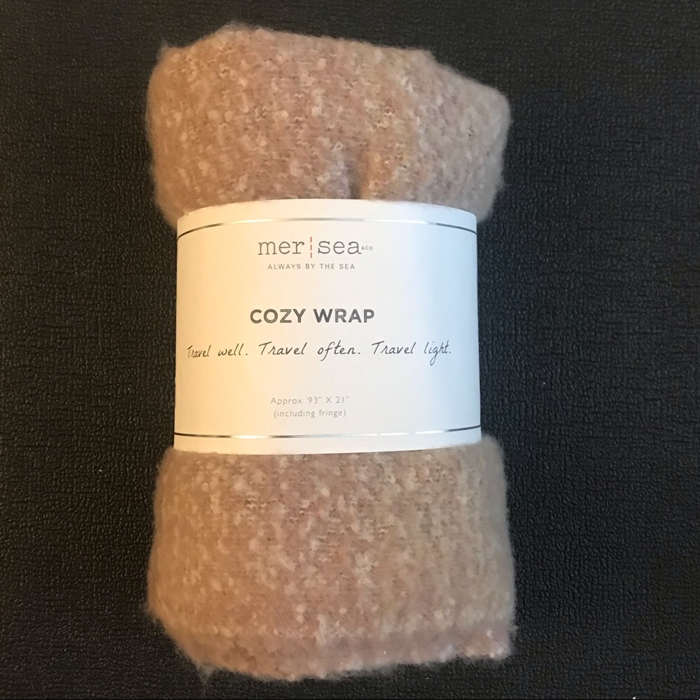 MER-SEA & CO. Knitted Scarf